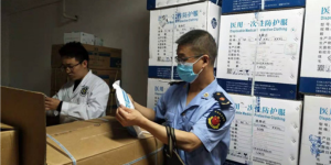 凤县市监局检查药品经营使用单位疫情防控工作
